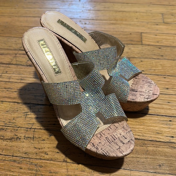 Liliana Shoes - Liliana Womens Rhinestone Jeweled Cork Platform Wedge High Heel Shoes size 8